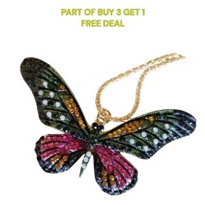 🦋Colorful Butterfly Necklace - NWOT🦋
